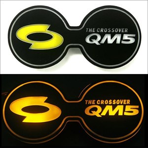 [ZiB2B] QM5 전용 LED 컵홀더 콘솔 플레이트 (1pc); [Zi0760]